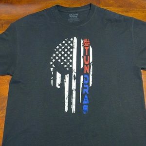 XL All out Tundra graphic tee